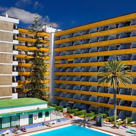 Arenas Hotel 2*