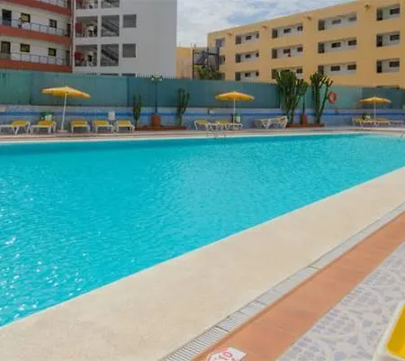 Apartment Arenas *